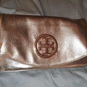 Tory burch cluch